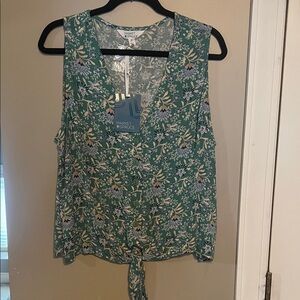 Market & Spruce Tie-Front, Light Green Floral Sleeveless Blouse